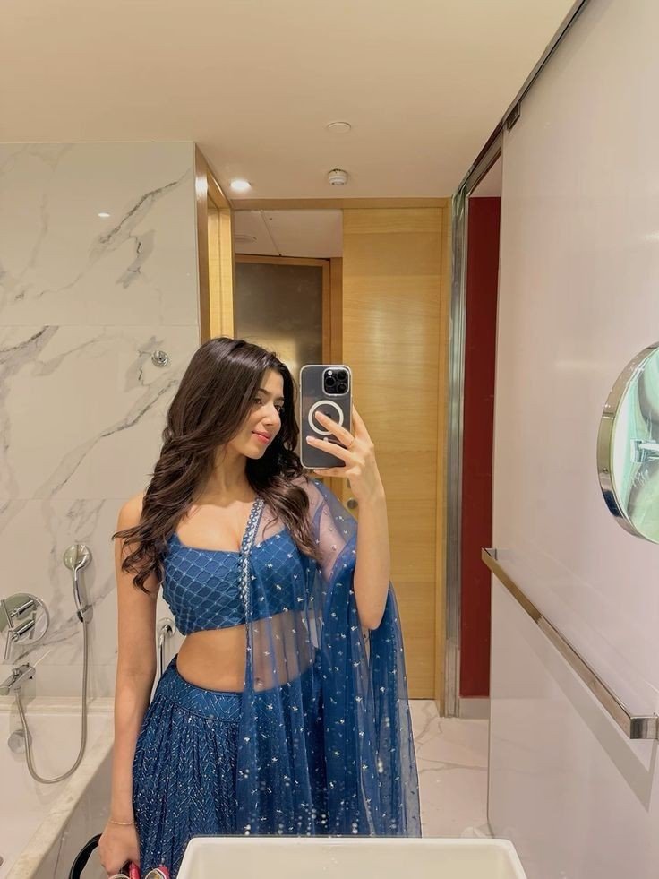 attitude-instagram-dp-for-girls-stylish-in-english