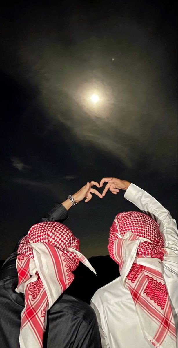 best-islamic-couple-dp-for-instagram best-islamic-couple-dp-for-instagram