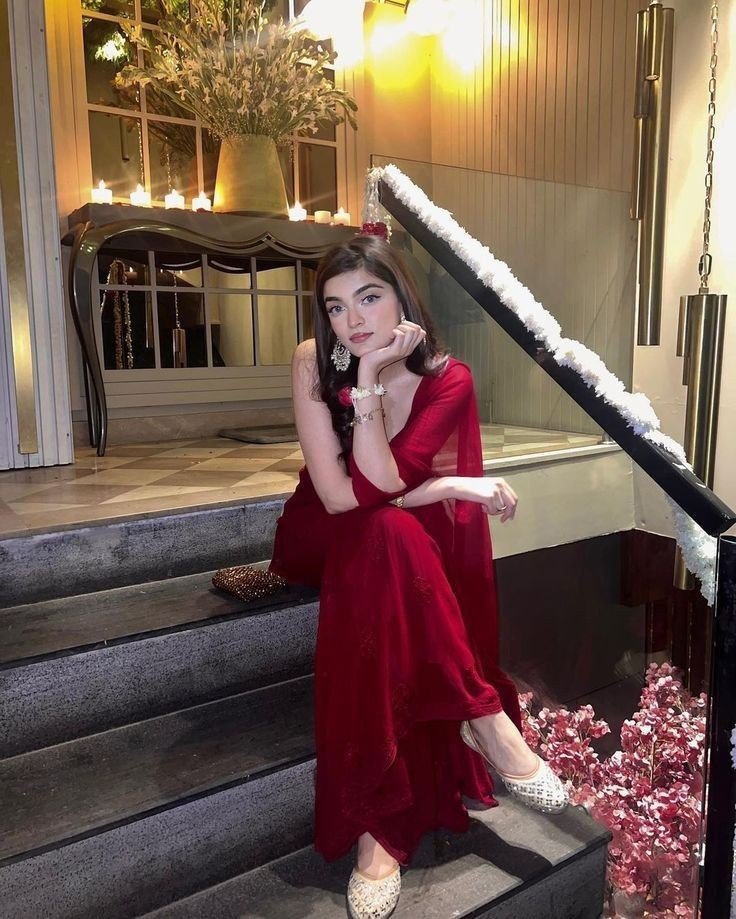 saree-for-girl-dp