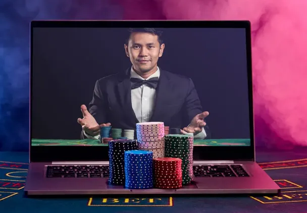 How to Play at a Live Casino Getting the Most Out of Live Games, Dealers, and Socializing