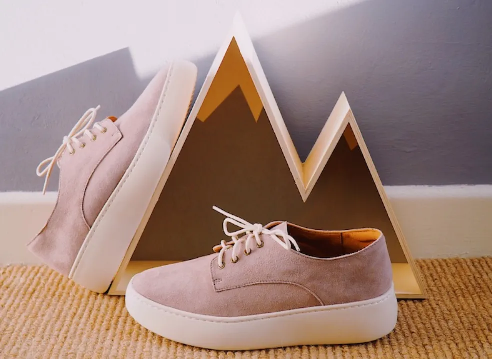 Rollie Sneakers Combining Style with Everyday Practicality